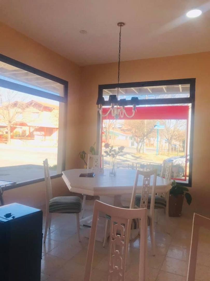Cuatro Locales Comerciales en Venta en Mina Clavero 1