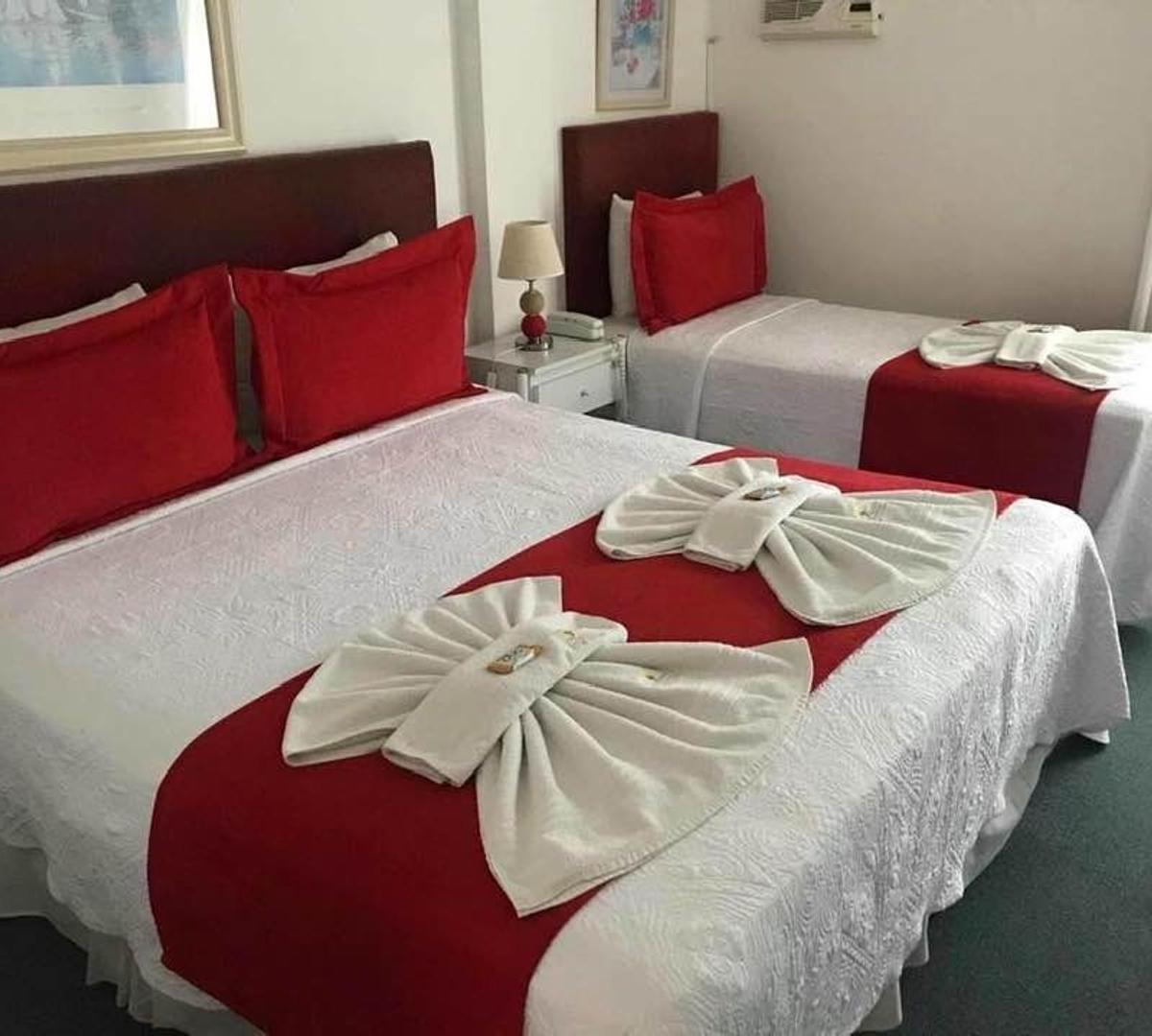 Se Vende Hotel de Categoria con Escritura en Mina Clavero 2