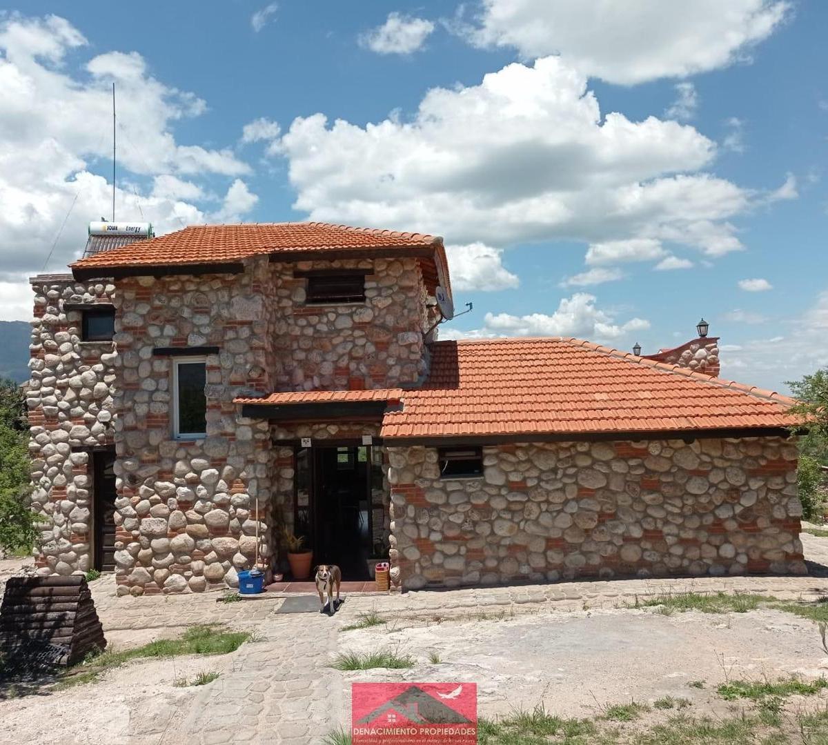 Se Vende Complejo de 4 Cabañas en Nono 3