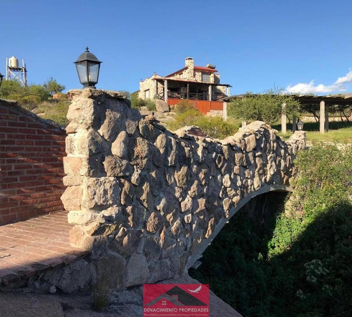 Se Vende Complejo de 4 Cabañas en Nono 5