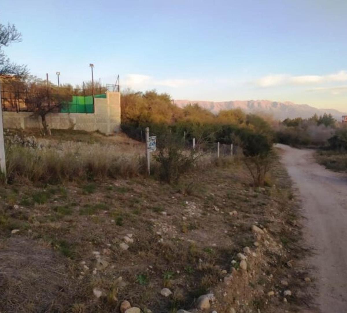 Terreno en Cura Brochero de 2000 m² 1