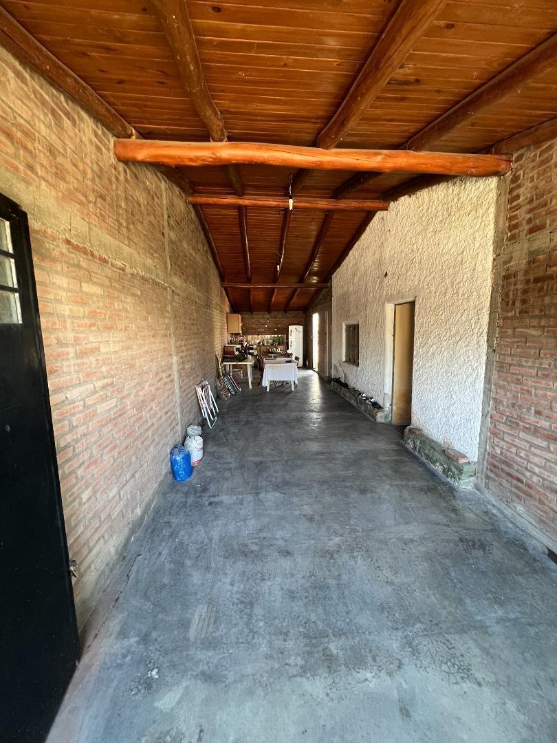 Casa con Posibilidad de Reformar/reciclar. 4