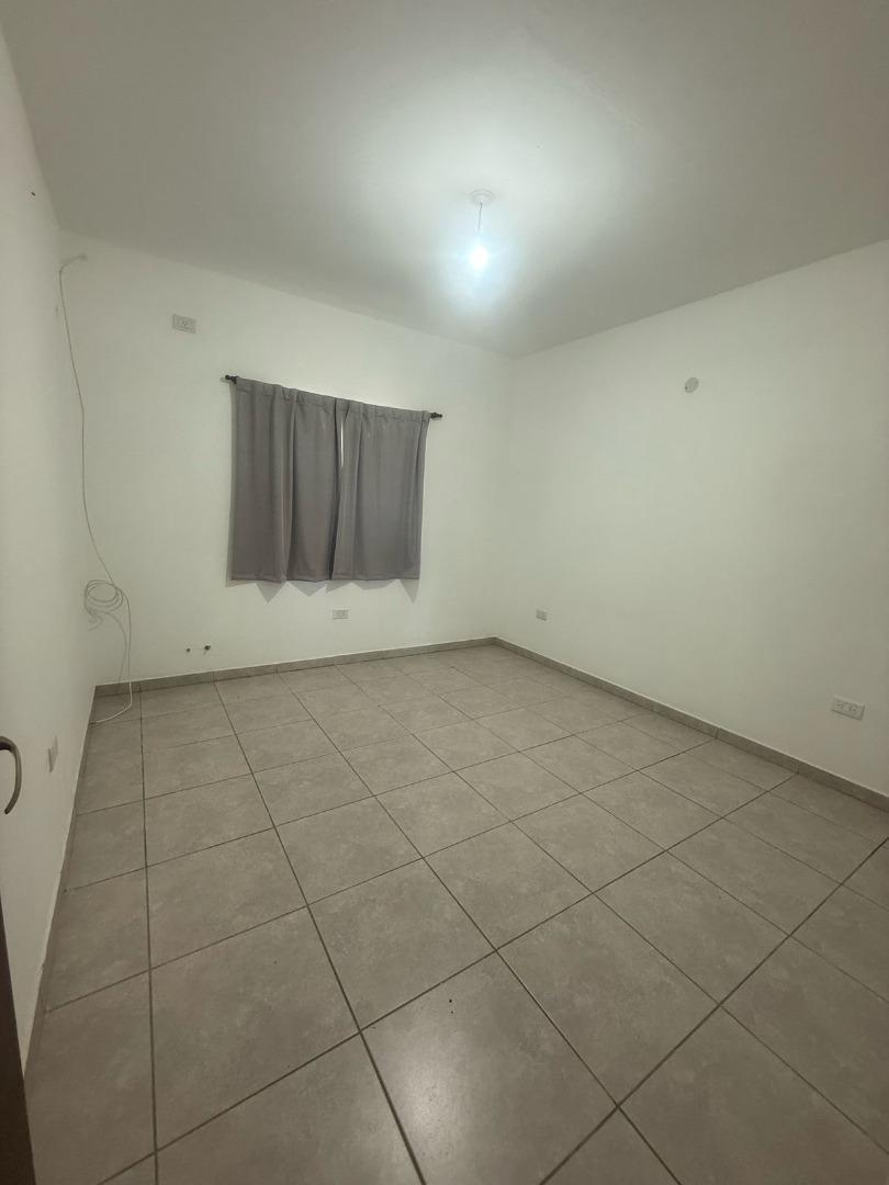 Se Vende Hermosa Casa en Mina Clavero 3