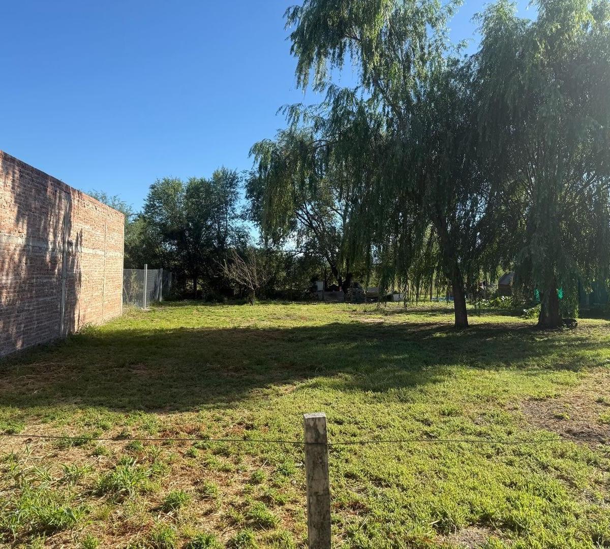 Hermoso Terreno en Barrio Santa Rita 2