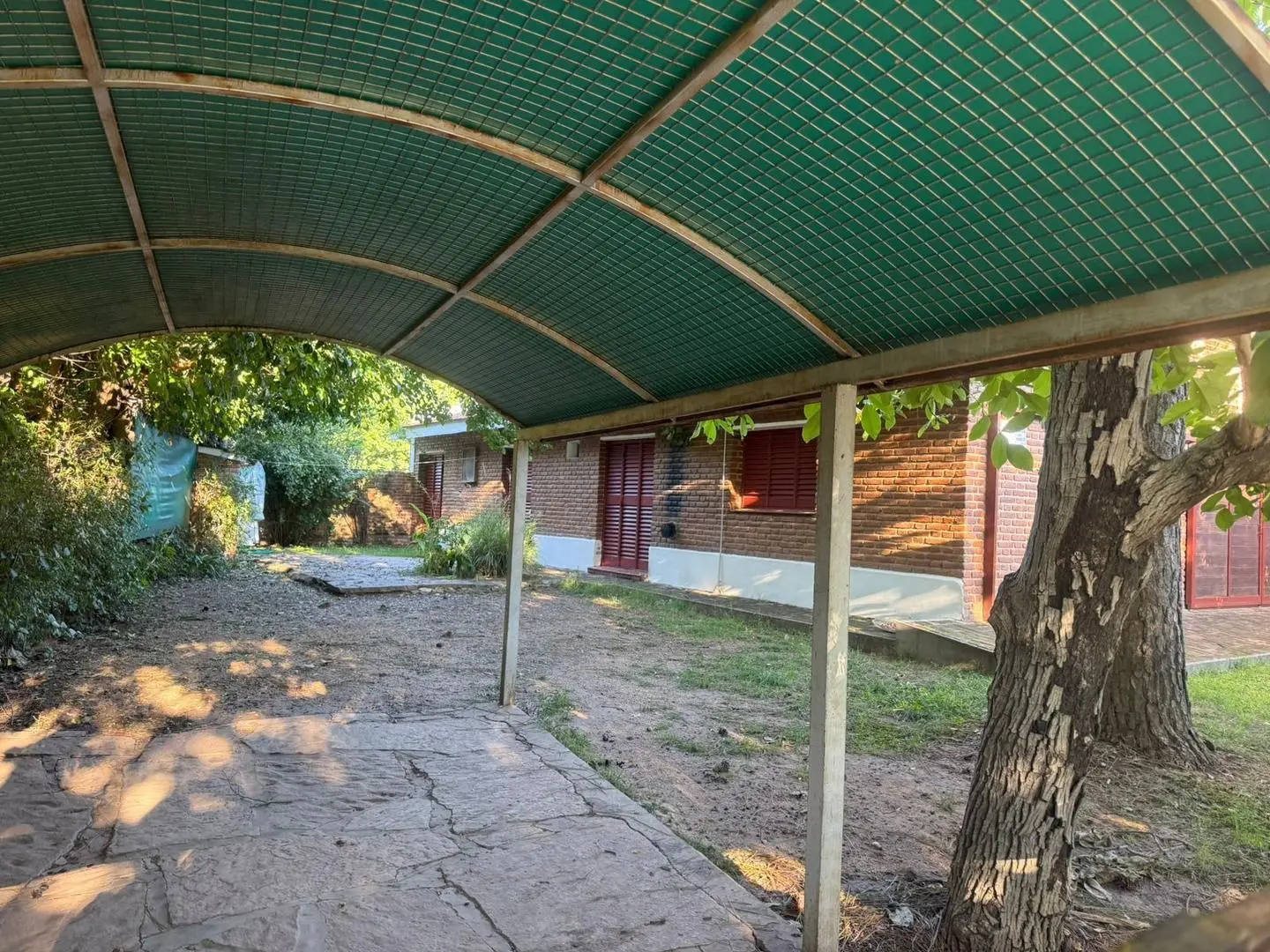 CASA DE TRES DORMITORIOS EN MINA CLAVERO CENTRO 3