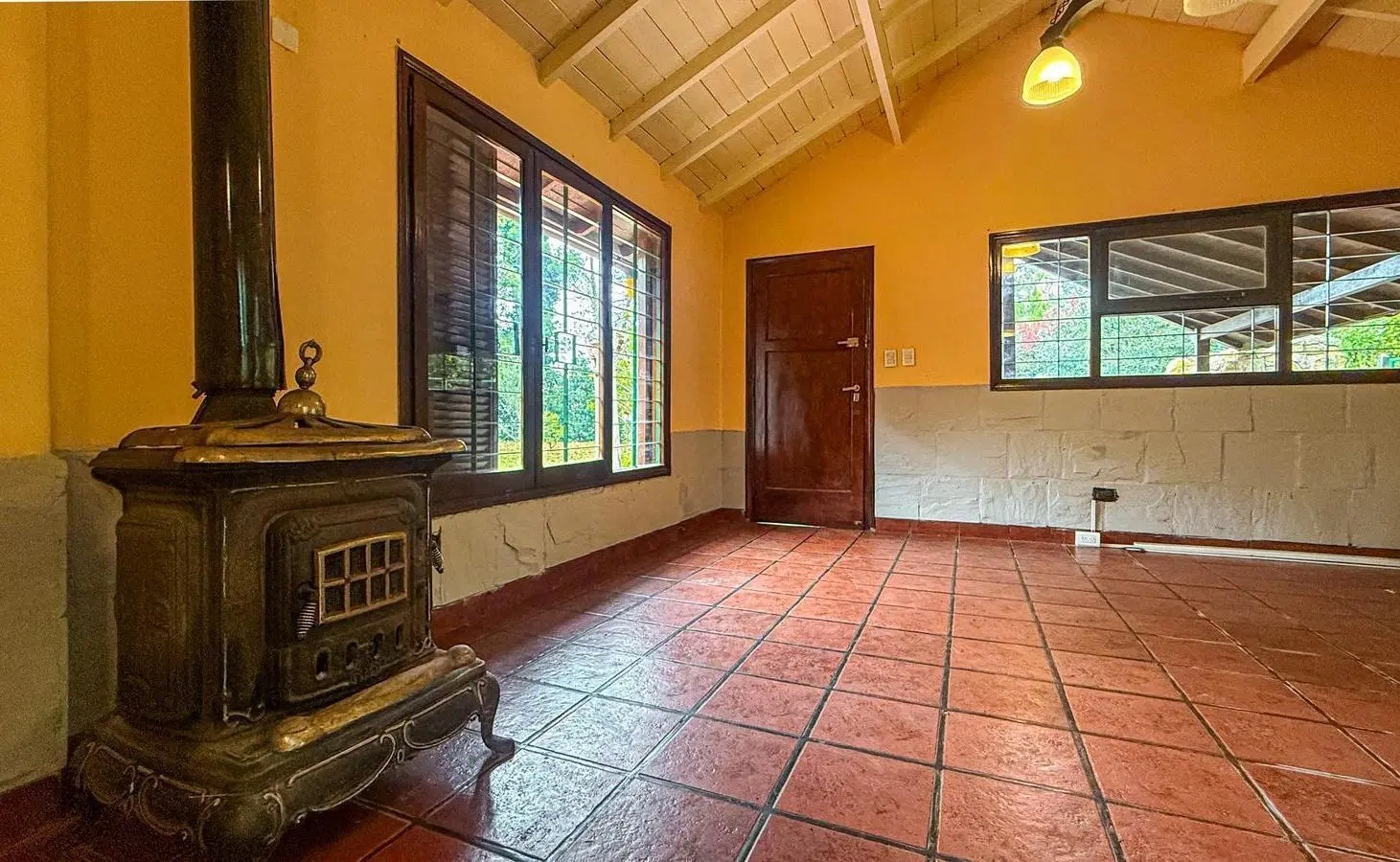 VENTA CASA QUINTA CON PILETA LA ARMONÍA 2