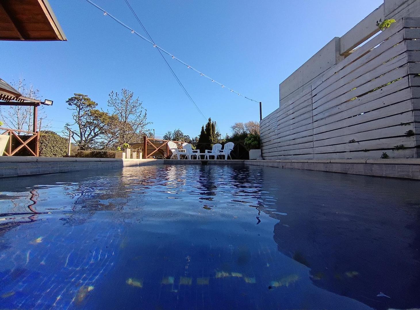 Foto de VENTA CASA 3 AMBIENTES CON PISCINA EN SIERRA DE LOS PADRES, imagen 2