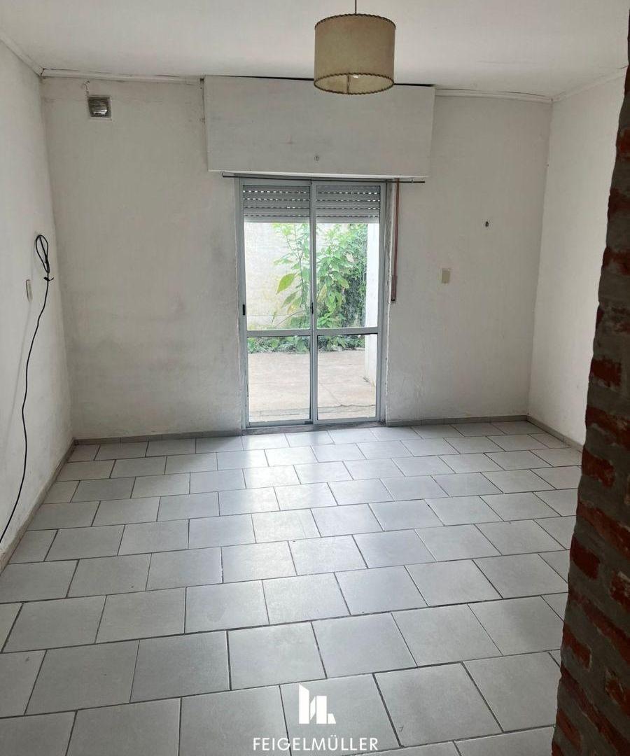 Foto de ALQUILER PH 2 AMBIENTES EN PLANTA BAJA CON PATIO LOPEZ DE GOMARA, imagen 3