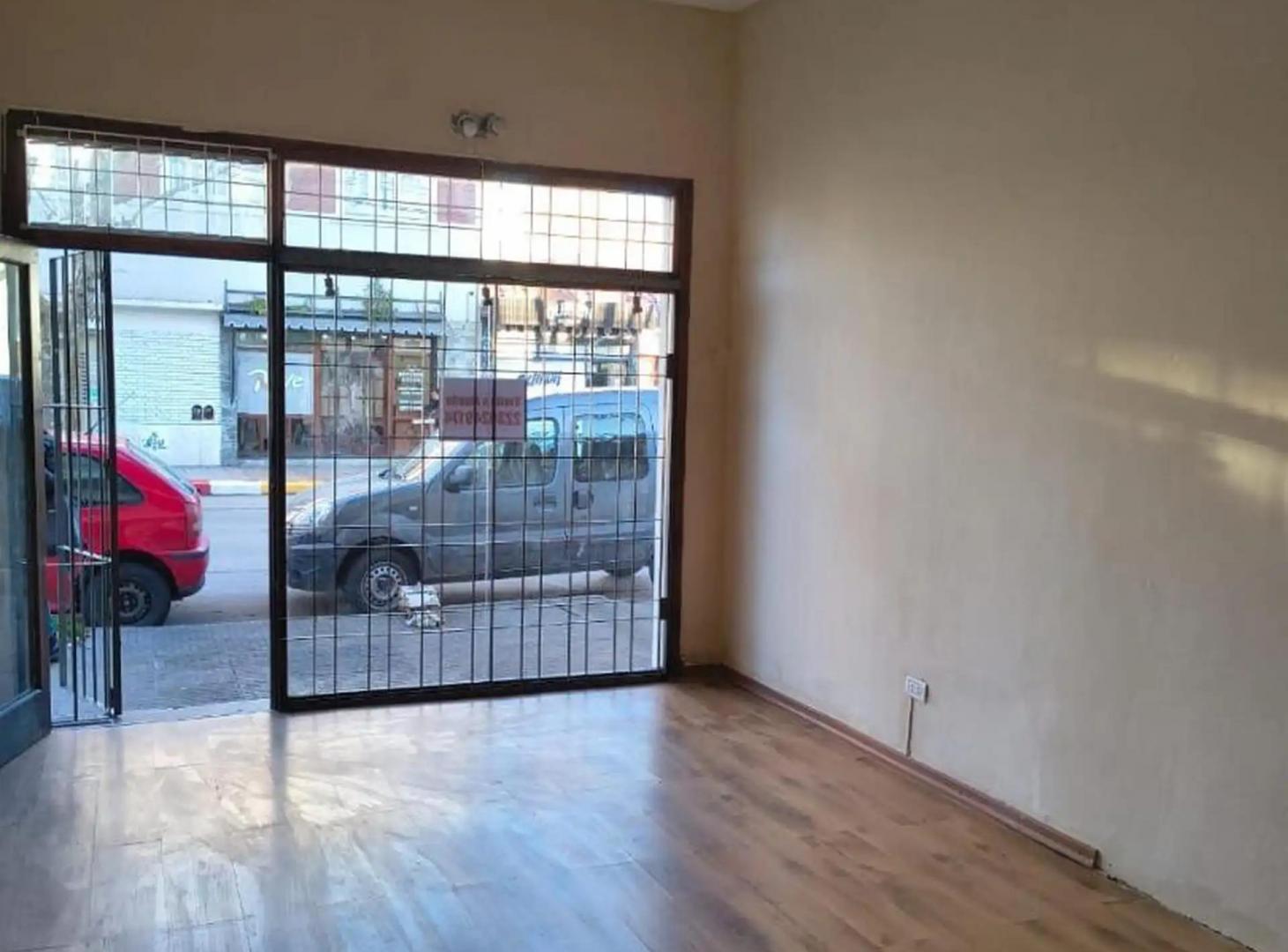 Foto de VENTA LOCAL COMERCIAL EN POMPEYA, imagen 2
