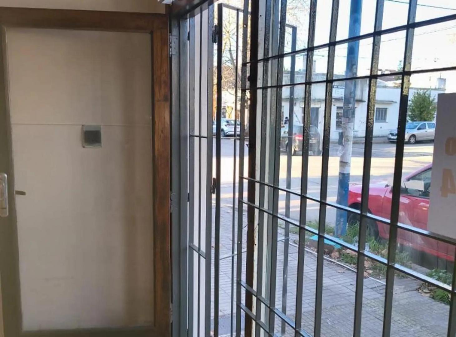 Foto de VENTA LOCAL COMERCIAL EN POMPEYA, imagen 1
