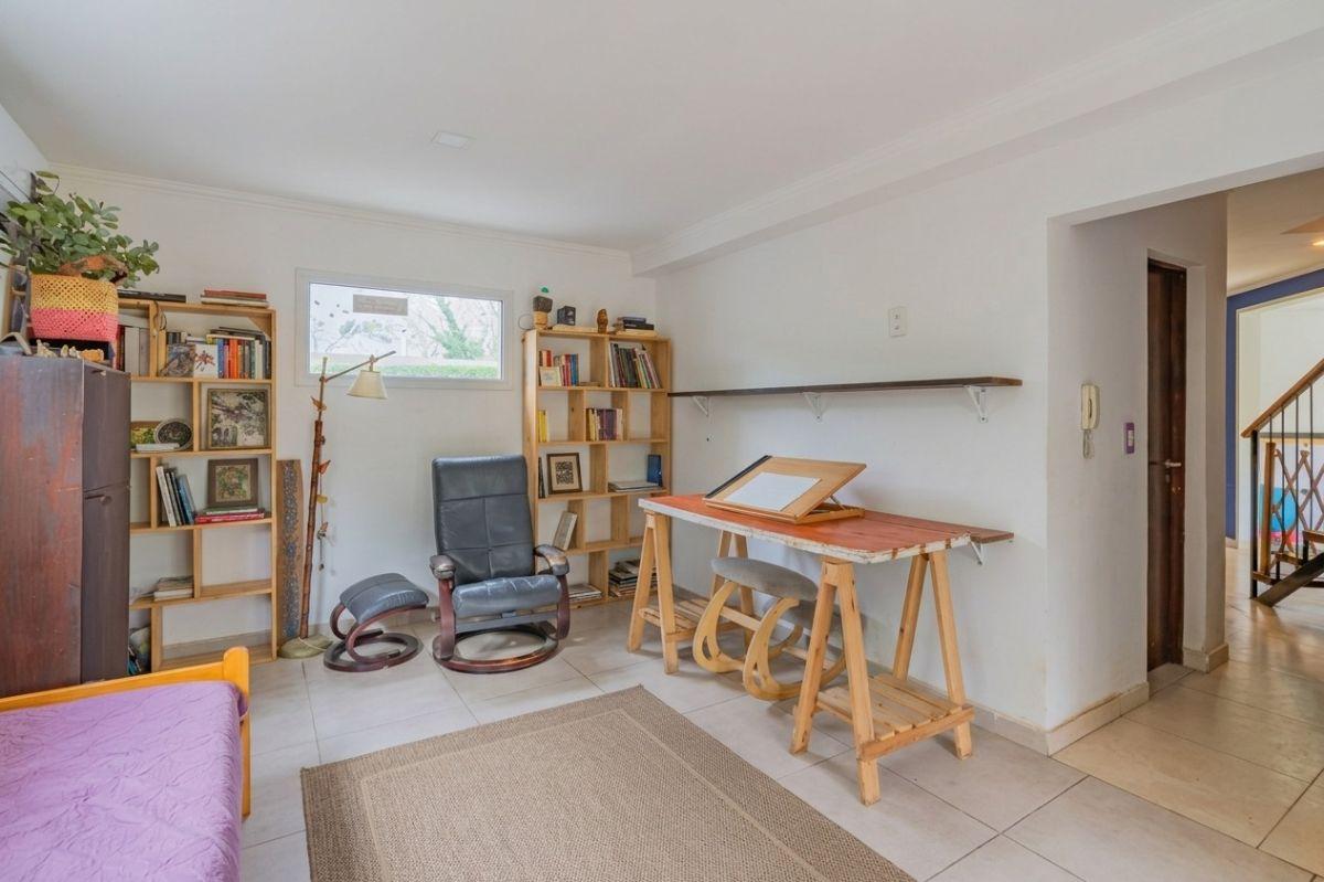 Foto de VENTA CASA 3 AMBIENTES APTO CREDITO ALFAR, imagen 4