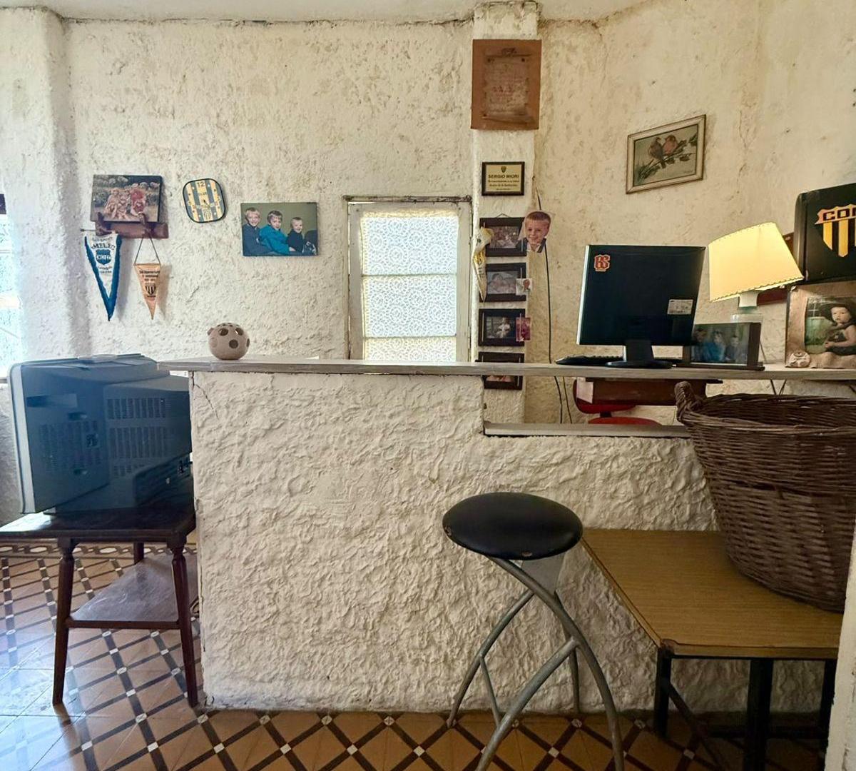 Foto de VENTA CASA 12 HABITACIONES EN LA PERLA, imagen 4