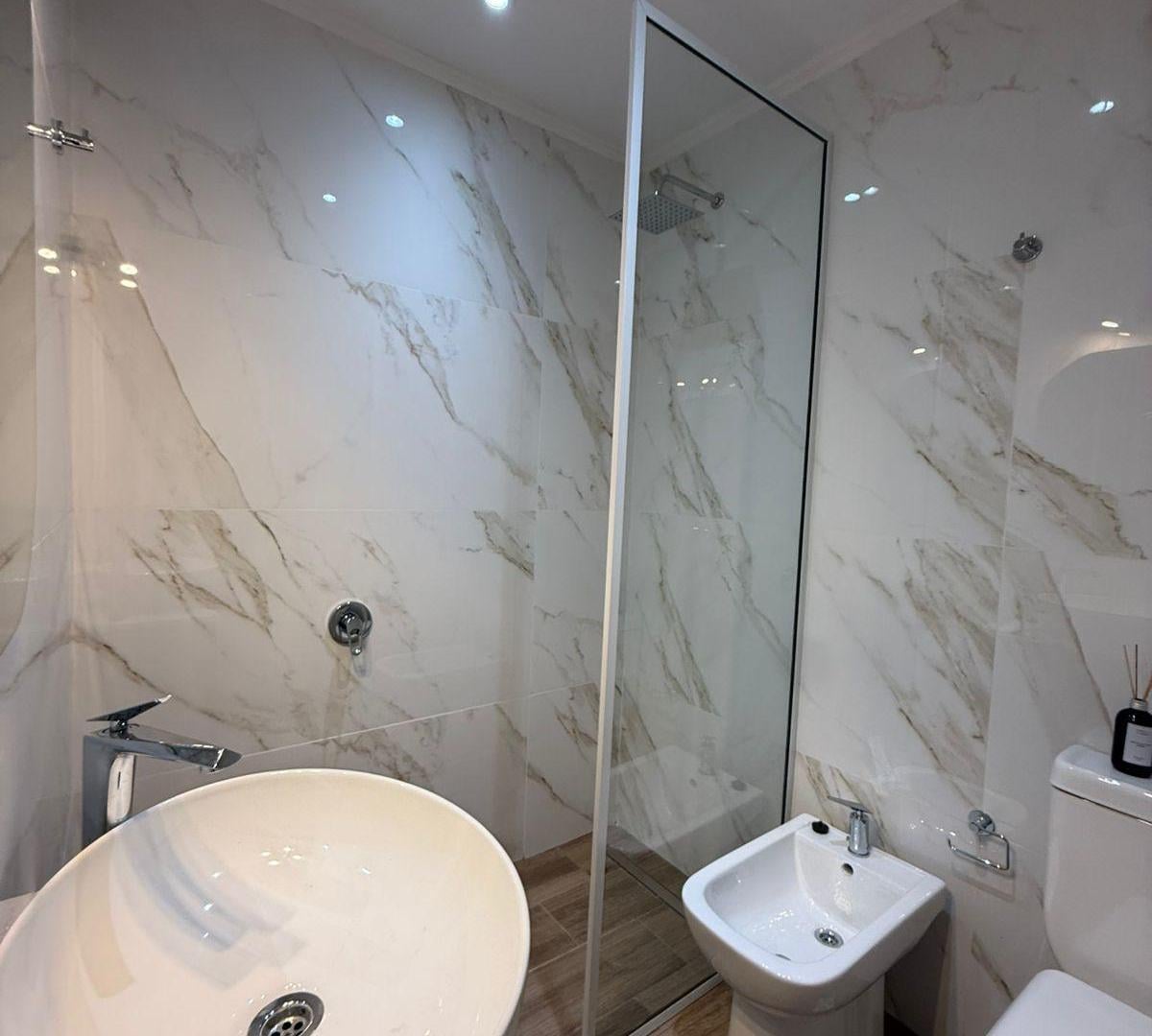 Foto de VENTA DEPARTAMENTO 3 AMBIENTES CON BALCON A UNA CUADRA DEL MAR CENTRO, imagen 3