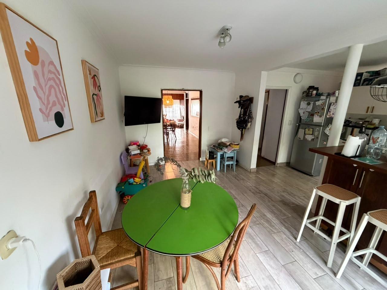 Foto de VENTA CASA 4 AMBIENTES 2 PLANTAS CON PARQUE EN BOSQUE ALEGRE, imagen 5