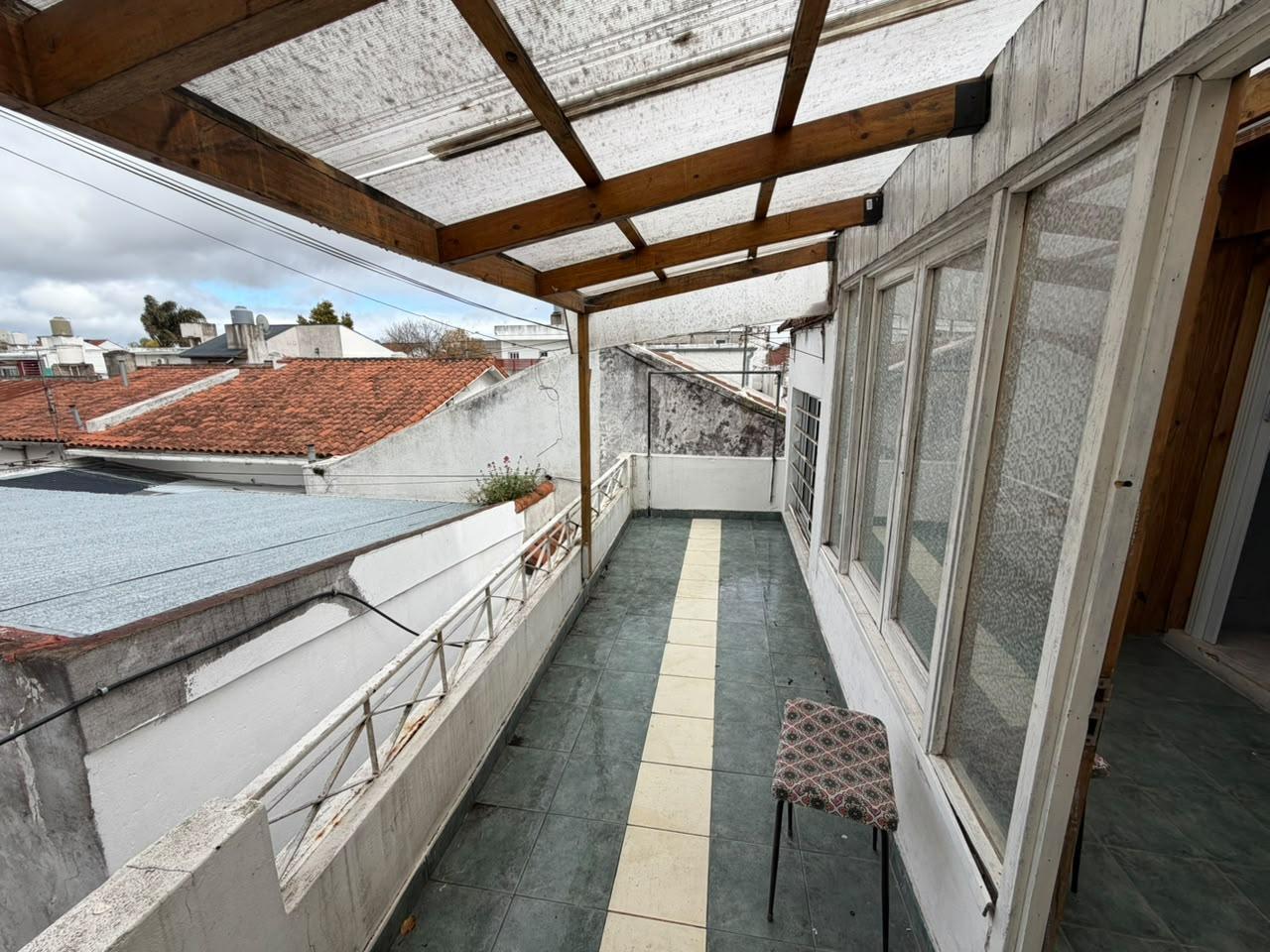 Foto de VENTA PH 2 AMBIENTES CON PATIO Y BALCON EN SAN JOSÉ, imagen 1