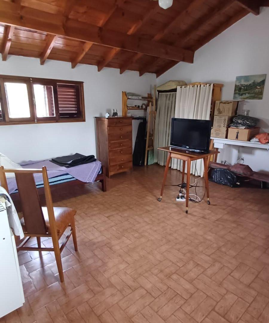 Foto de VENTA CASA 4 AMBIENTES CON GARAGE EN VILLA PRIMERA, imagen 3