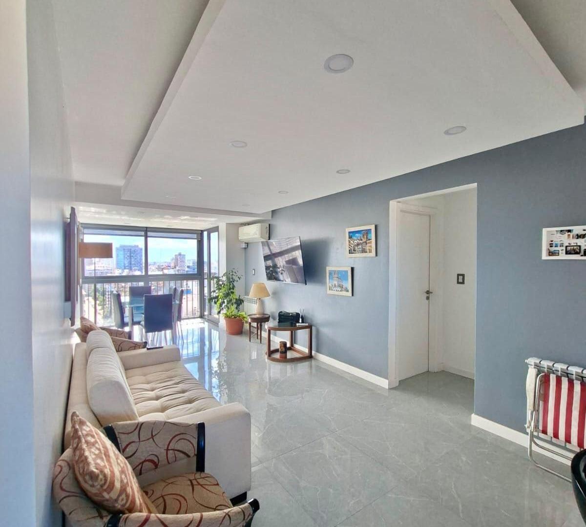 Foto de VENTA DEPARTAMENTO 3 AMBIENTES CON BALCÓN TERRAZA VISTA AL MAR Y, imagen 2