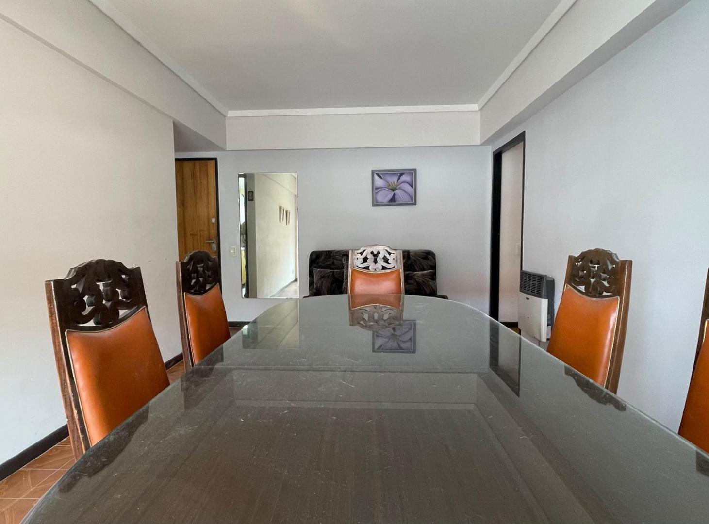 Foto de VENTA DEPARTAMENTO DE 3 AMBIENTES AL FRENTE CON COCHERA ZONA PASEO, imagen 5