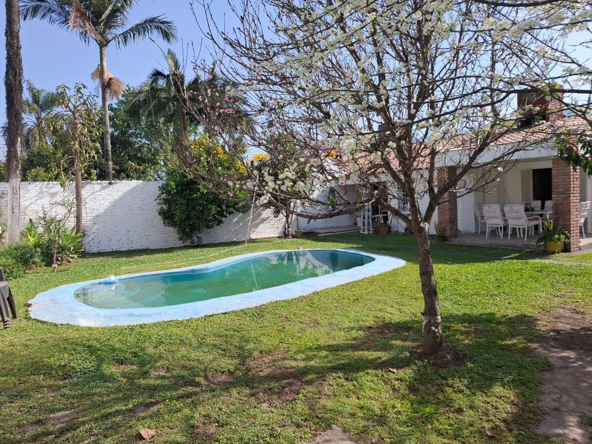 Foto de En VENTA - Casa de 3 dormitorios con lote adicional en Yerba Buena, imagen 3