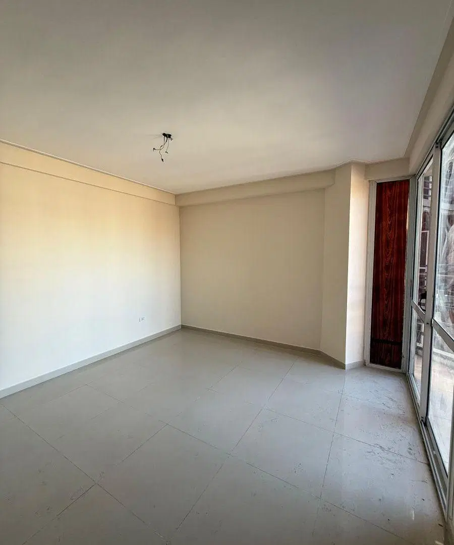 En ALQUILER - Amplio Departamento de 2 dormitorios y 2 baños en Barrio Norte 1