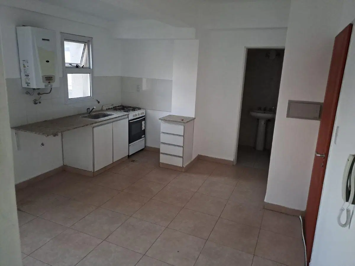 EN ALQUILER: Departamento de 1 dormitorio en edificio con amenities – San Miguel de Tucumán 4