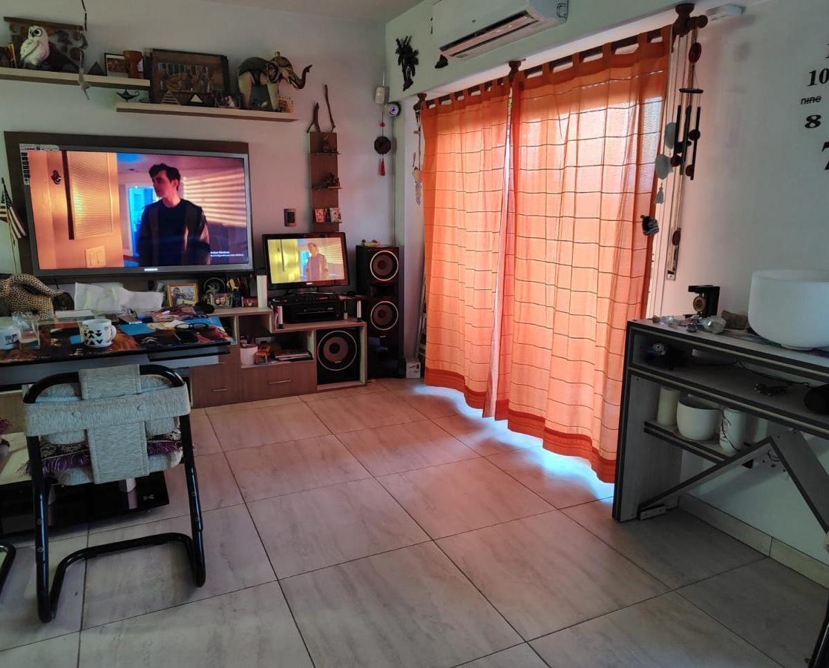 Excelente Loft Divisible de Categoria con Cochera 2