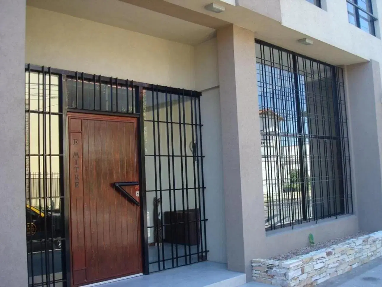 SE VENDE DEPARTAMENTO TIPO DUPLEX 2 AMBIENTES 7