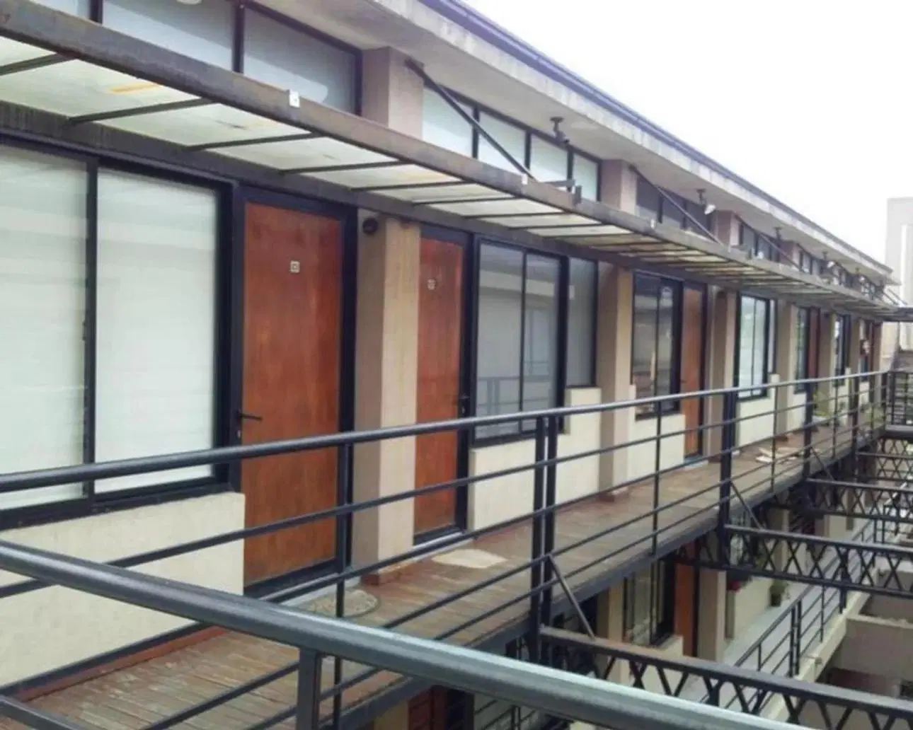 SE VENDE DEPARTAMENTO TIPO DUPLEX 2 AMBIENTES 5