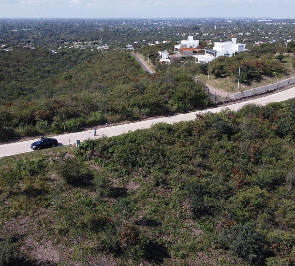 LA DESEADA - LOTE EN VENTA, ZONA DEL VALLE BOULEVARD CENTRAL, DE LOS MAS PLANOS!