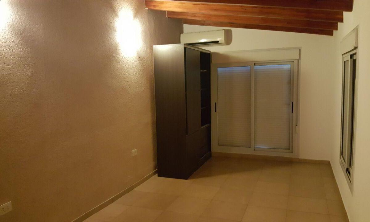 Duplex Excelente Estado 3 Dorm y Escritorio C / Cochera Aa, Calef. y Alarma! 1