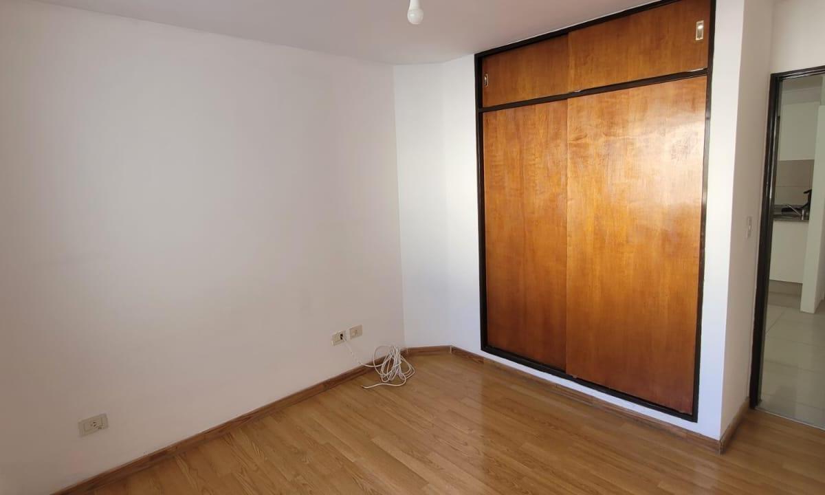 Hermoso Depto de 1 Dormitorio C/balcon Alto Alberdi Expensas Bajas! 5