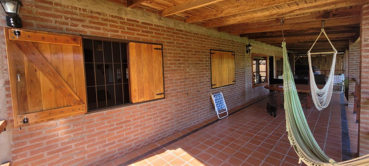 Foto de EXCLUSIVA Y EXCELENTE CASA 3 DORM PREDIO PRIVADO C/ACCESO AL RIO EN SAN, imagen 3