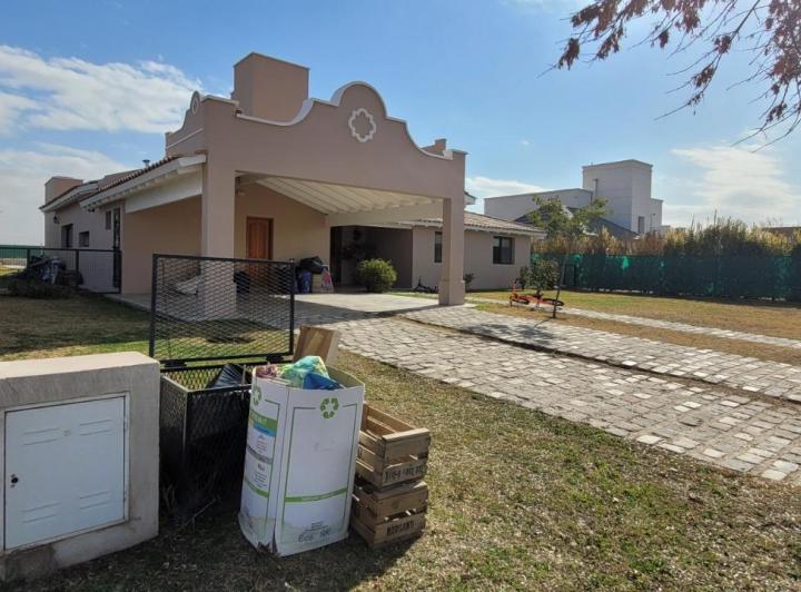 HERMOSA CASA AMOBLADA DE CATEGORIA EN LA CASCADA CON PILETA Y COCHERA!! 5