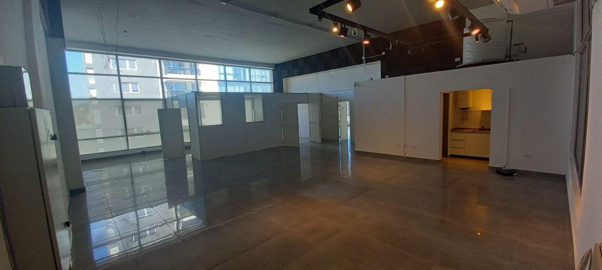 IMPORTANTE OFICINA COMERCIAL COMPLEJO PRIVADO LA DIVA, AIRES ACONDICIONADOS Y CAMARAS INSTALADAS!!