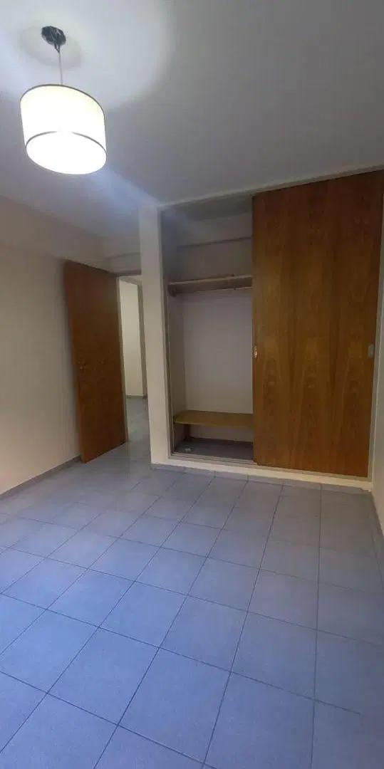 HERMOSO DEPTO 1 DORM C/BALCON Y COC. SEPARADA Y CALEFACTOR EN NUEVA CORDOBA! 3