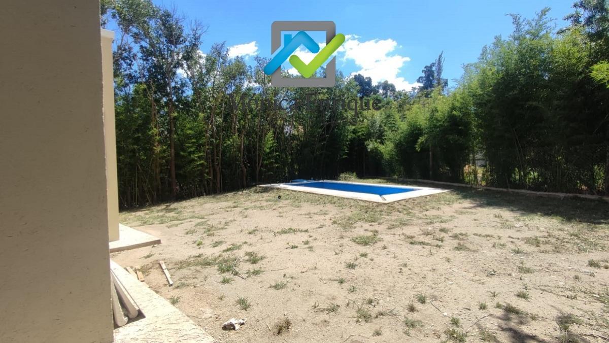 Casa a Estrenar en Villa de Merlo con Piscina a m de Av del Sol 5