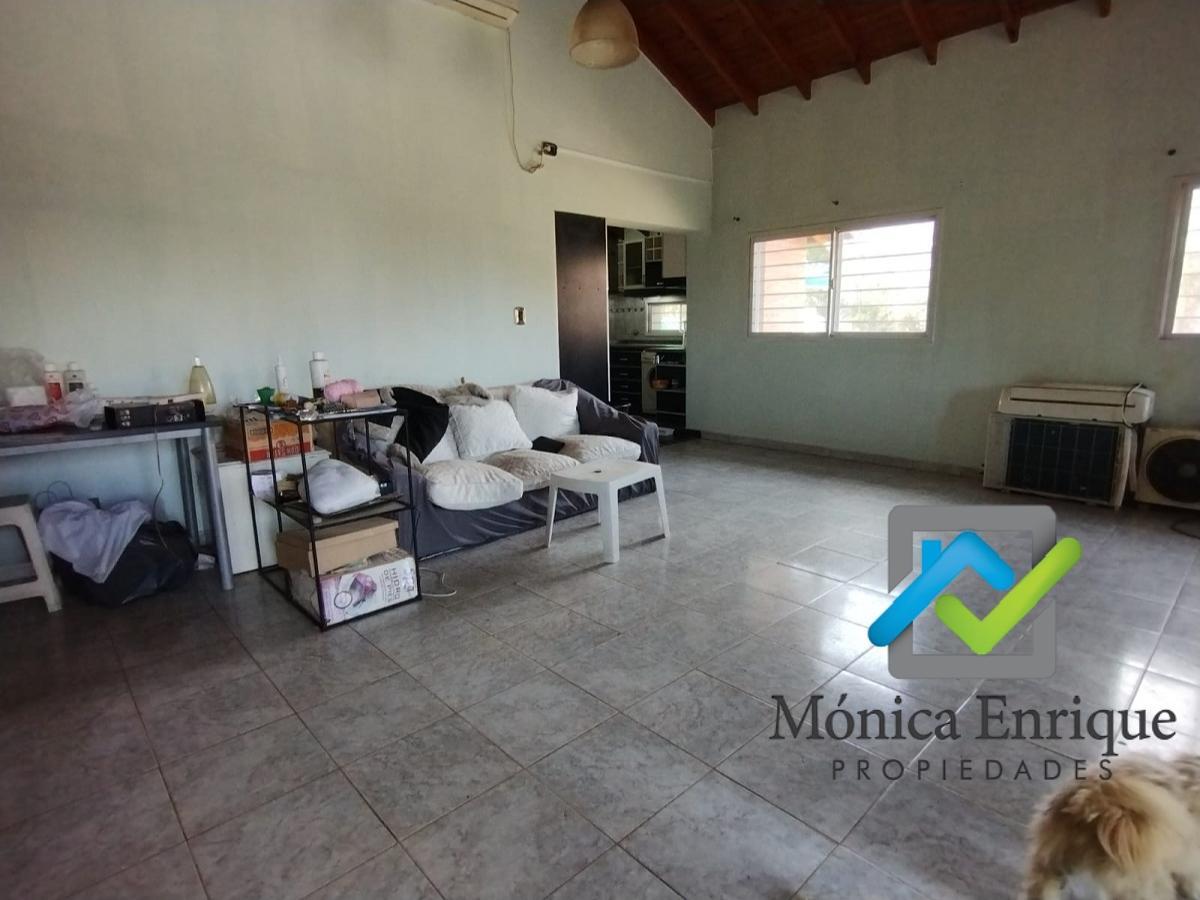 Imponente Casa + Depto en Villa de Merlo 2