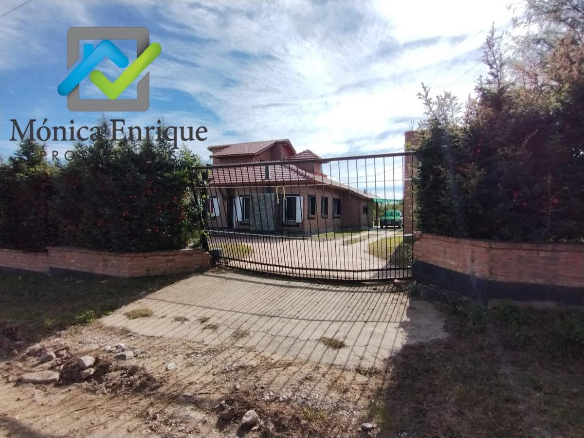 Imponente Casa + Depto en Villa de Merlo 5