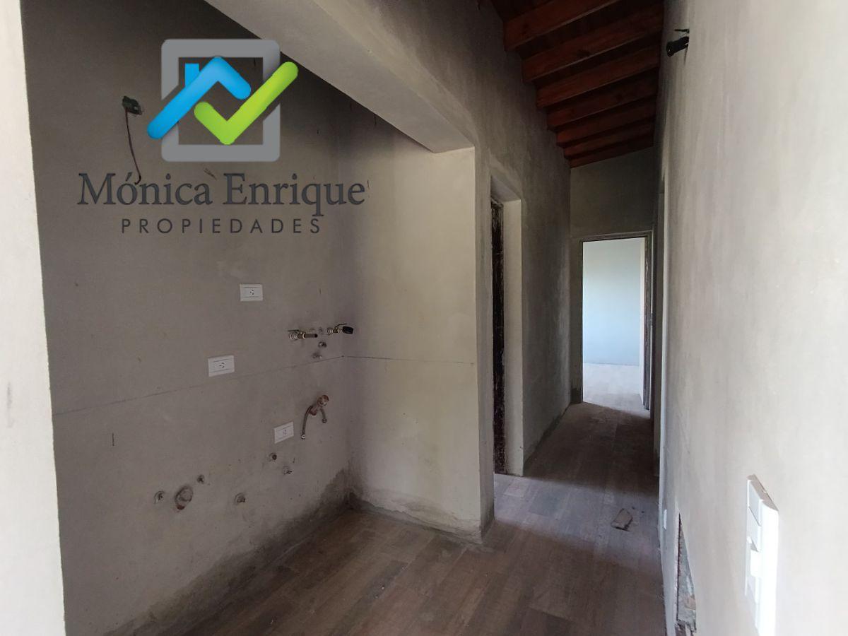 Casa de 3 Dorm. con Losa Radiante en Villa de Merlo 5