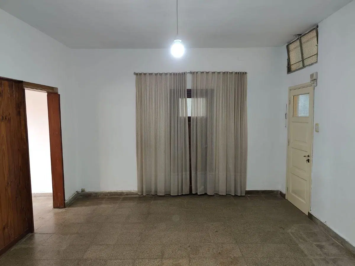 VENDO CASA 3 DORMITORIOS - B.° YOFRE SUD -U$S 69.000 2