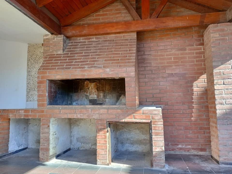 A Restaurar! Casa Tres Dorm.. B° Ayacucho 2
