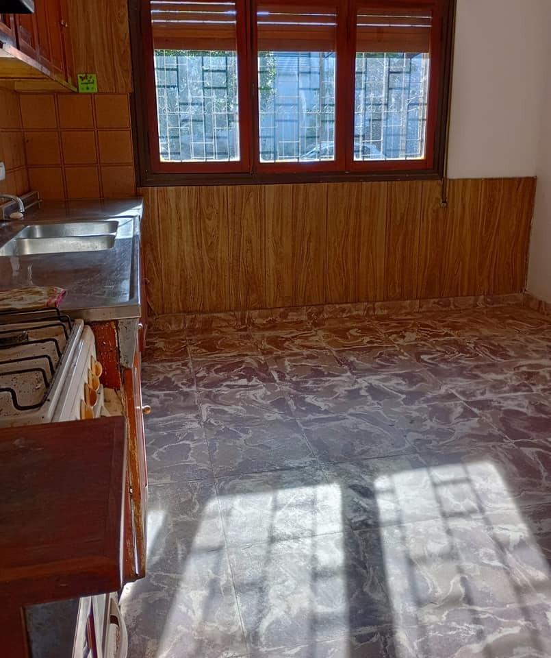 A Restaurar! Casa Tres Dorm.. B° Ayacucho 3