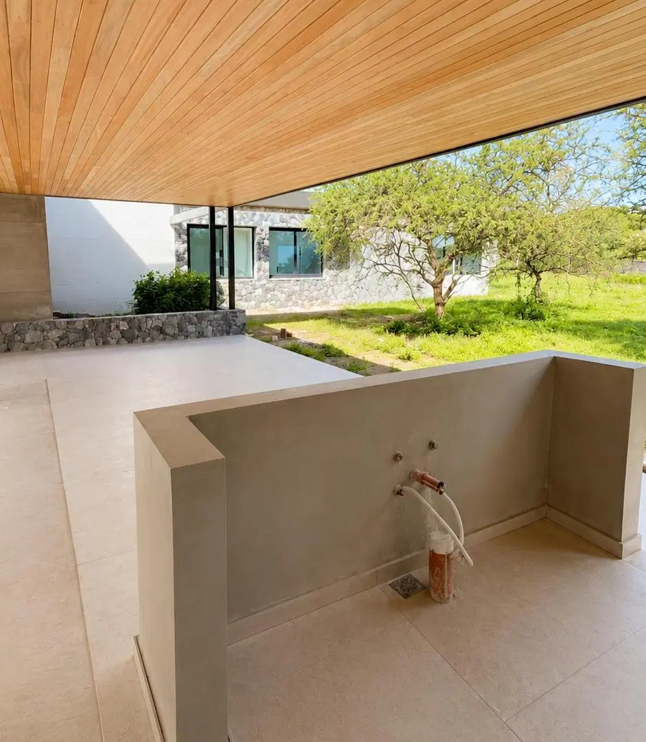 Espectacular casa en venta con fondo golf en el country más exclusivo de Córdoba. 434m2 4