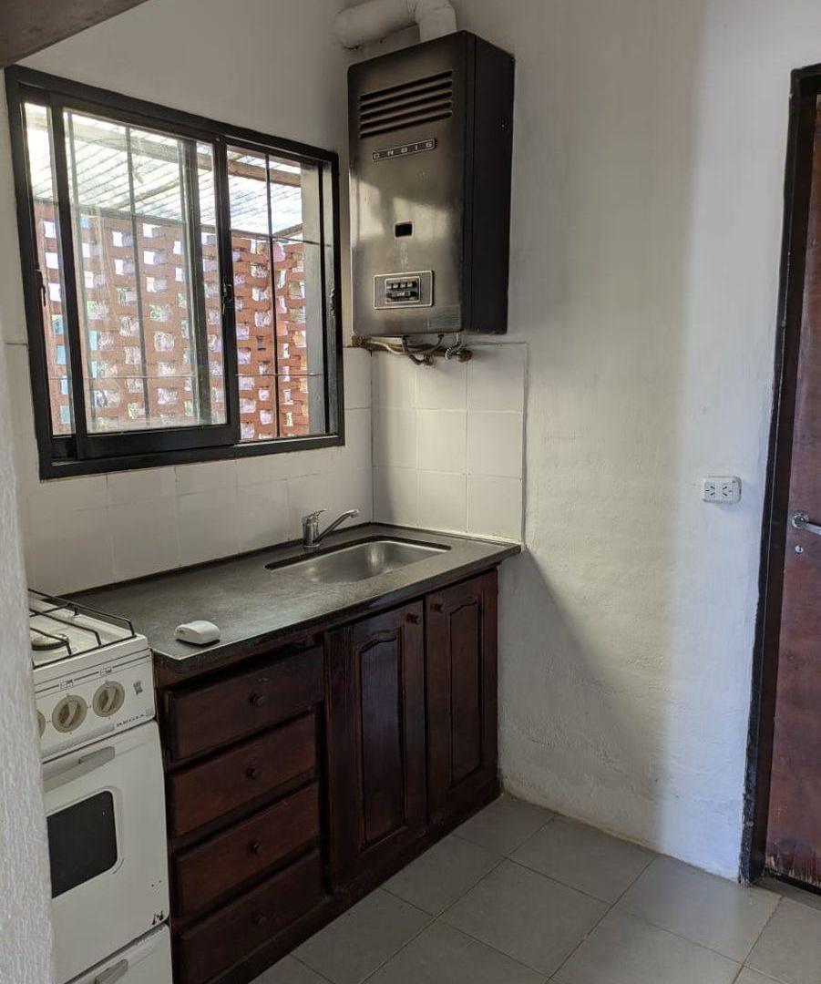 Foto de Departamento en alquiler en Villa Rivera Indarte, imagen 4