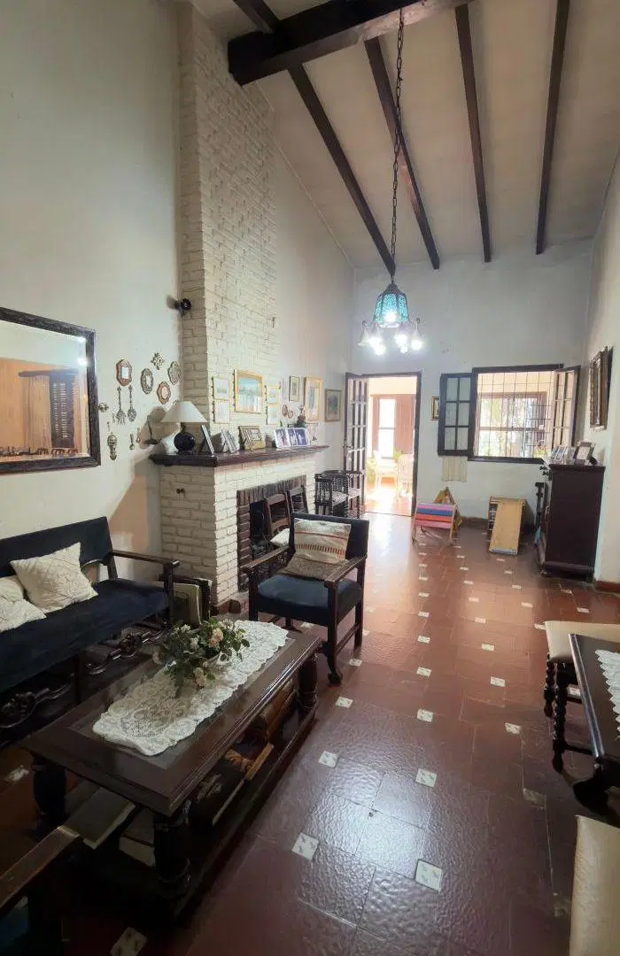 En venta casa de 600 mts en el Cerro de las Rosas. 5