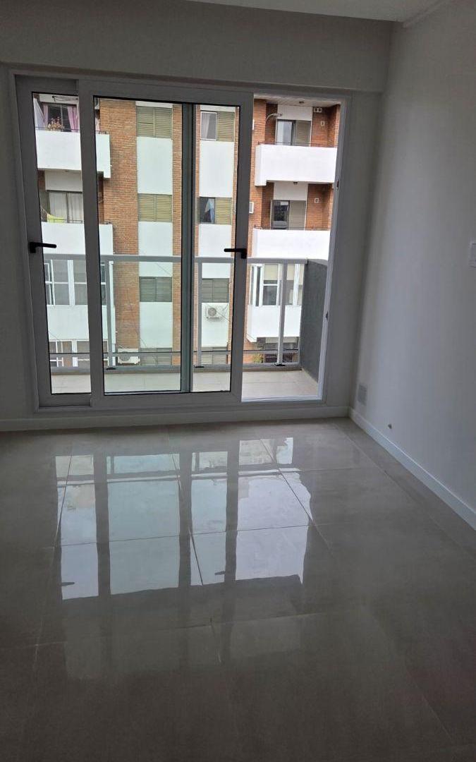Foto de Departamento de 48 m² con 1 dormitorio en venta en Centro - Urquiza y, imagen 5