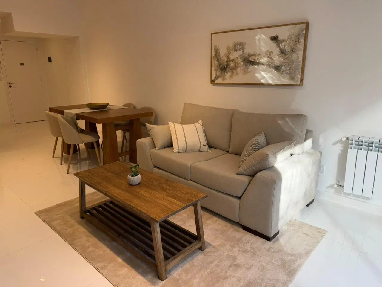 DEPARTAMENTO DE 3 AMBIENTES A LA CALLE CON BALCON 4