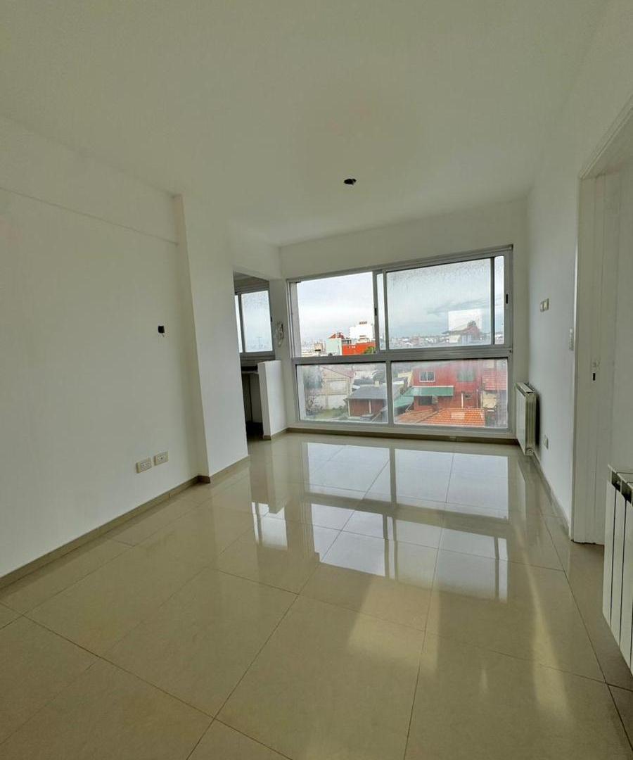 Foto de DEPARTAMENTO 2 AMB ZONA NORTE, imagen 2