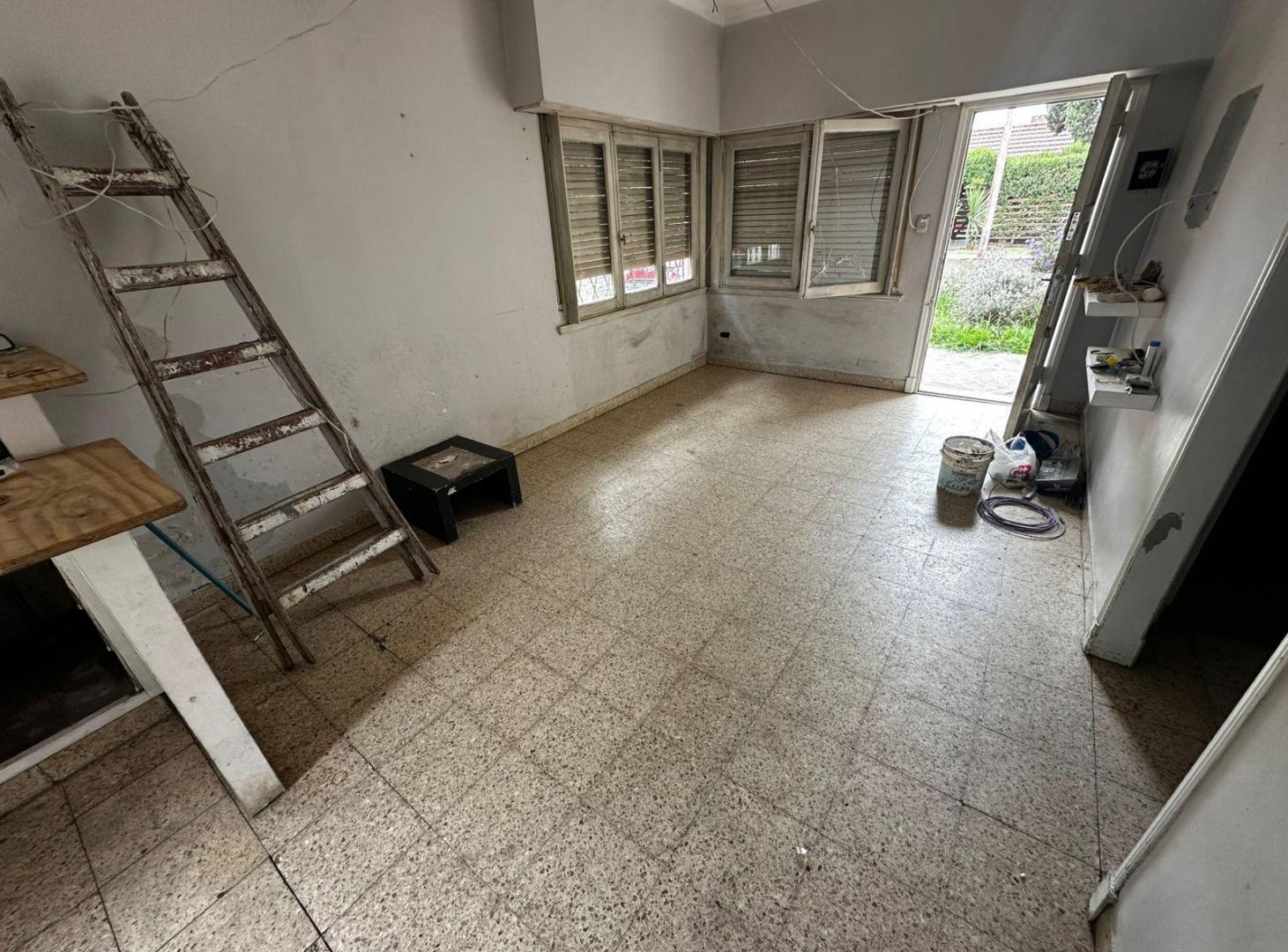Foto de CAISAMAR CHALET 3 AMBIENTES A RECICLAR - OPORTUNIDAD, imagen 5