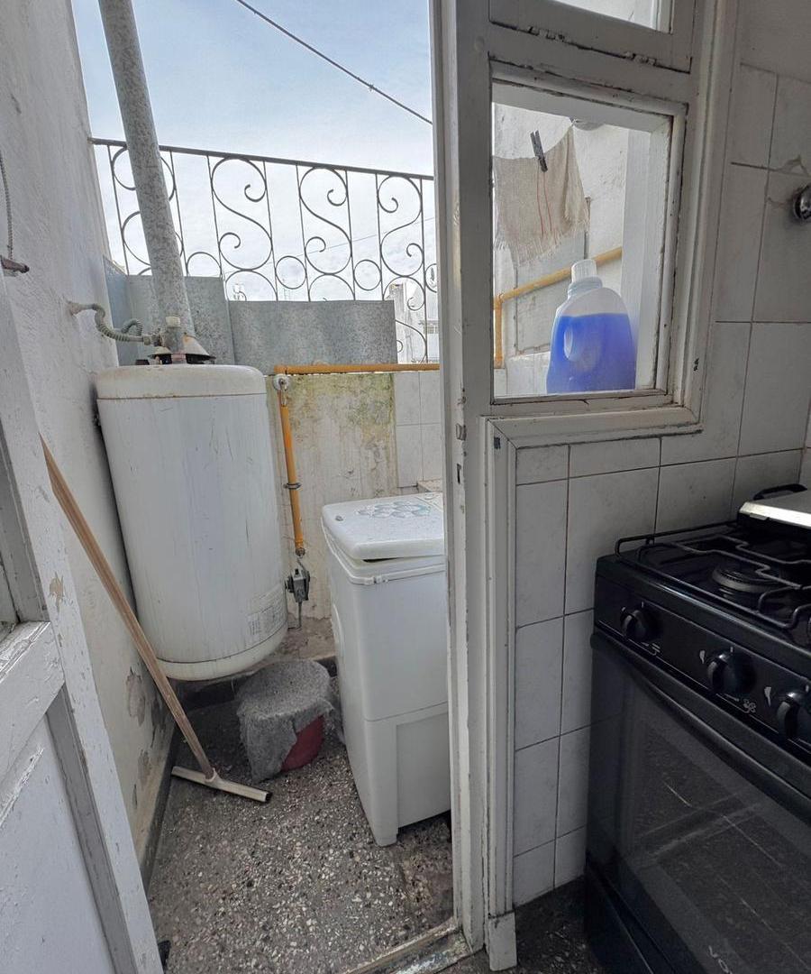 Foto de DEPARTAMENTO 2 AMB EN VENTA CON BALCON INTERNO, imagen 2